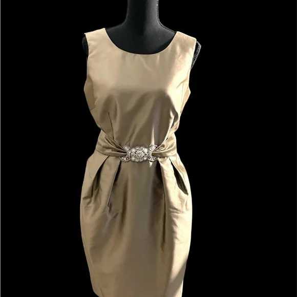 Alex Evenings | Dresses | Alex Evenings Cocktail Dress Goldsleeveless Lined  Worn X Family Wedding | Poshmark